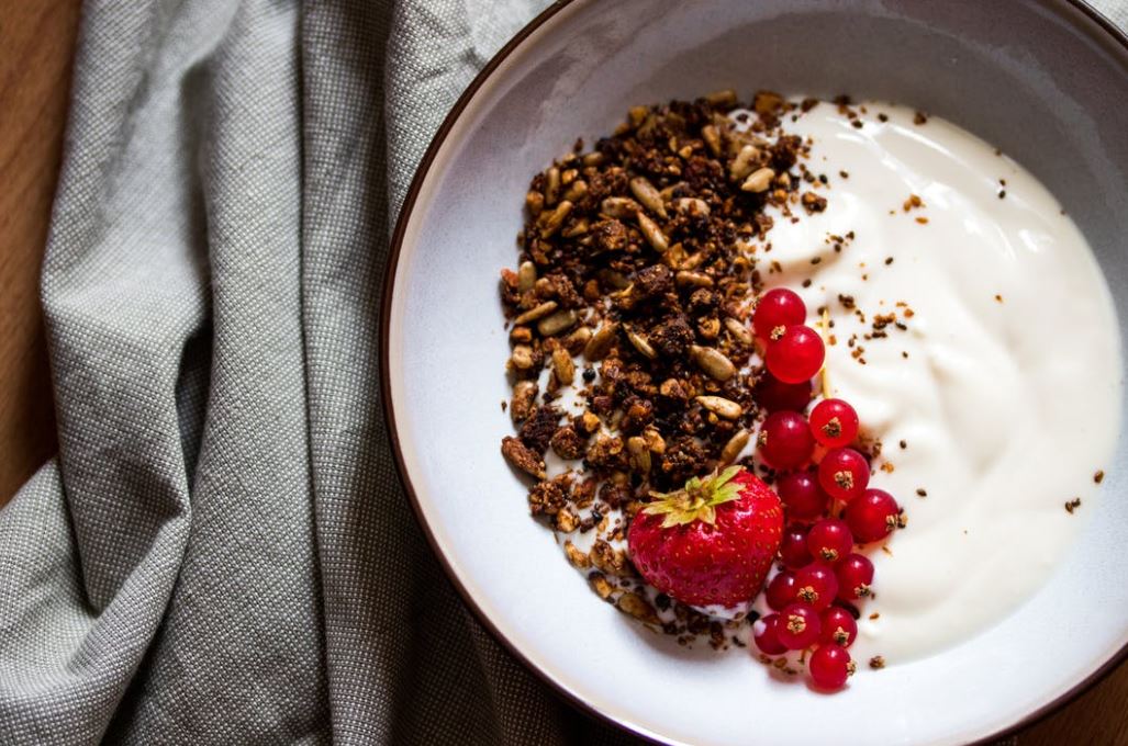 Will I Lose Weight From Eating Granola? CompulearnTech